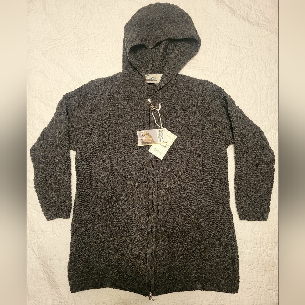 Aran Crafts Large 100% merino wool hooded zip sweater